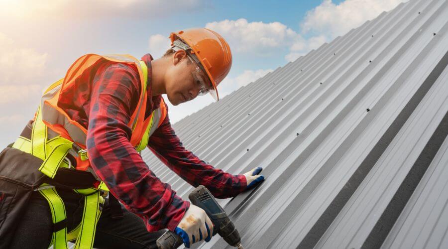GAF certified roofer in Scott Air Force Base, IL